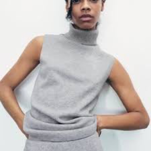 NWOT Zara Sleeveless Turtleneck Top - Picture 1 of 4